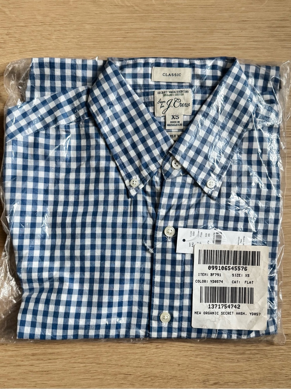 J. CREW | Classic Plaid Gingham Secret Wash Organic Cotton Button Collar Shirt